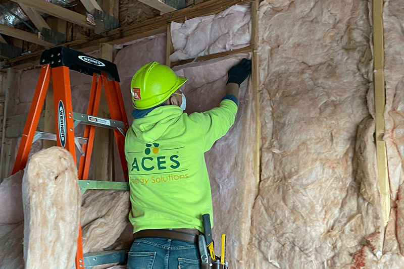 batt1 SPRAY FOAM INSULATION